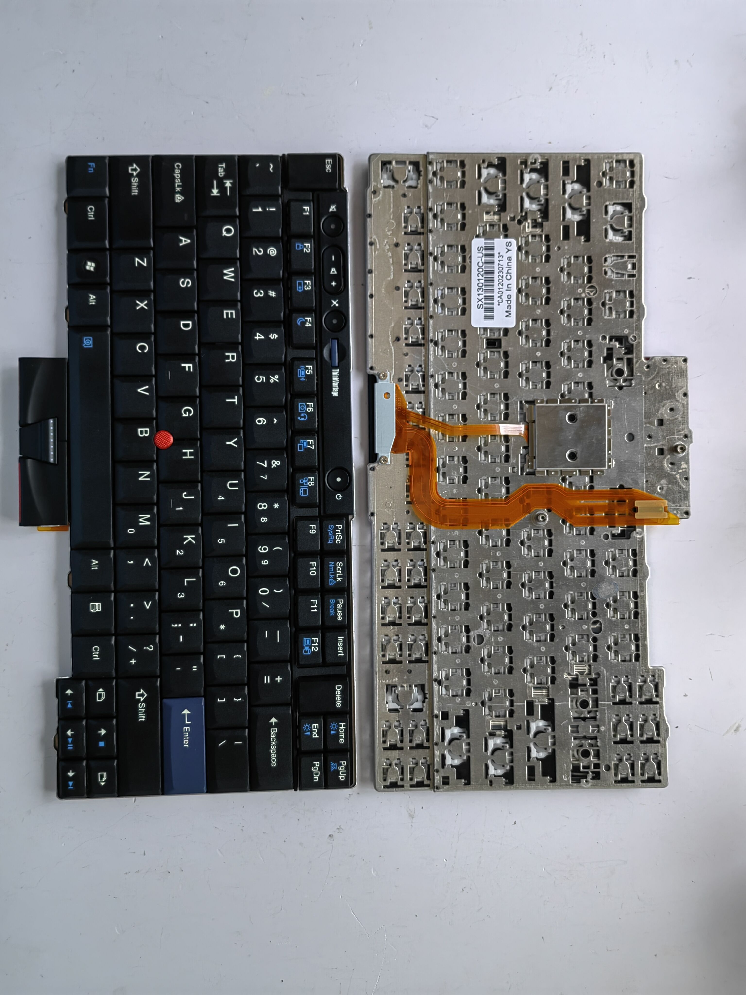 Picture of New Replacement Laptop Keyboard For IBM T410/X220/W510/T510/W520/T400S/T520 BLACK With Point (OEM) US Layout
